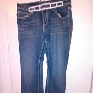 💥super cute bling cross jeans💥